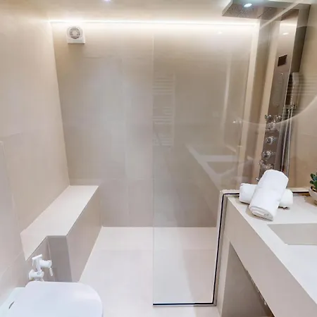 G D Loft 18 * Kavala